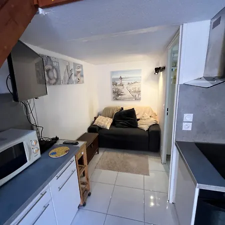 Fully Equipped House In Port Leucate, & Port Within Walking Distance لوسات